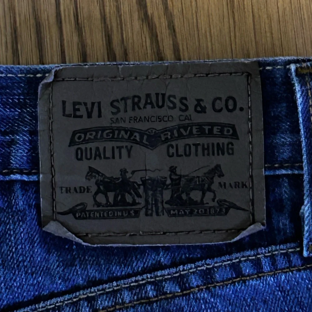Levi’s 514 Slim Straight Jeans Men’s W 28” 32” Inseam Medium Wash Blue Denim Y2K - Picture 12 of 13